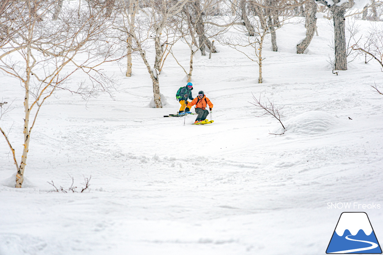 大雪山旭岳ロープウェイ｜パウダーが無くたって、スキーは楽しい！過去最高難度の雪面を思いっきり楽しむ1日(^^)/